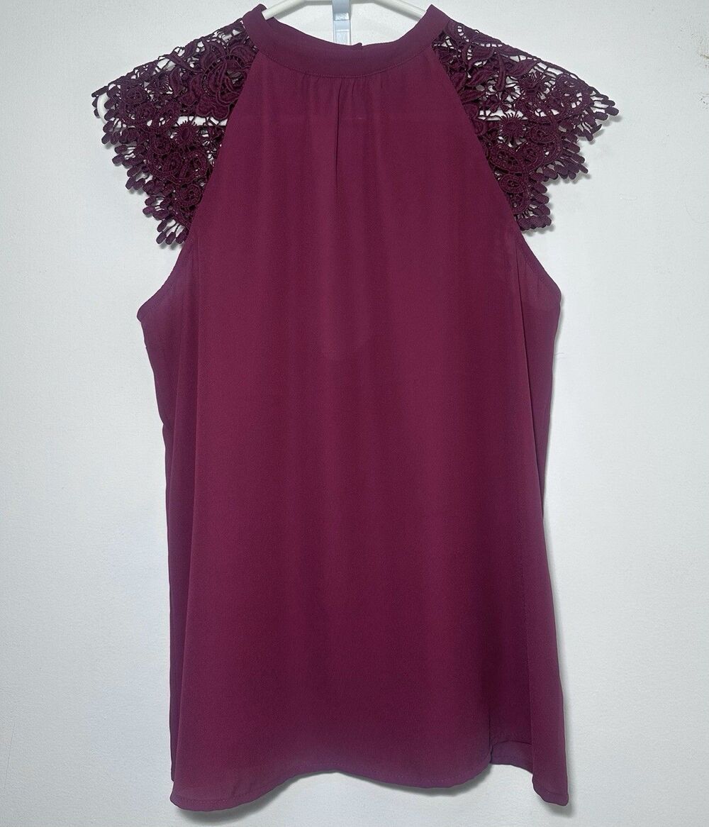 Express Lace Cap Sleeve Blouse Small Burgundy High Neck Keyhole Back Top - Picture 2 of 7
